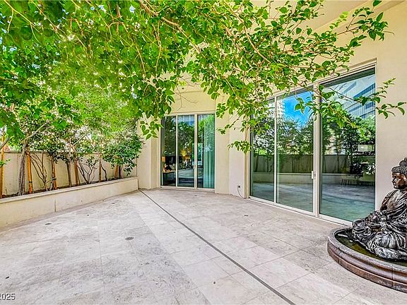 4th image of 2877 Paradise Rd Unit 104