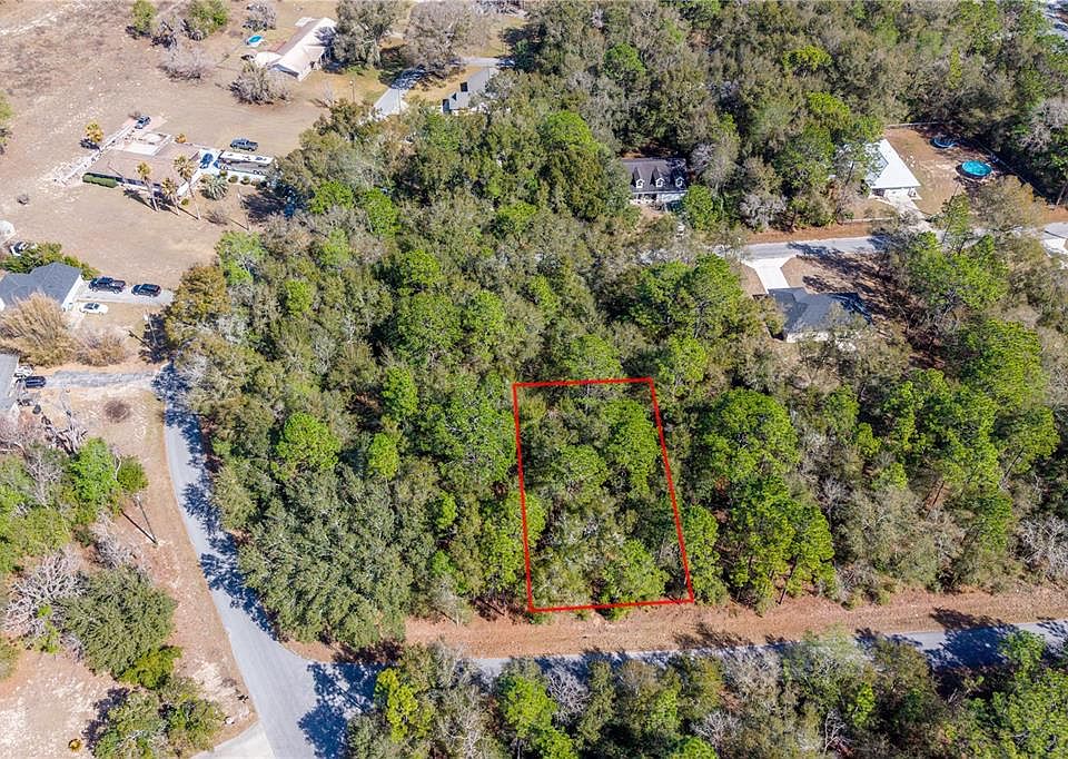 1st image of NE 1st Pl Lot 6
