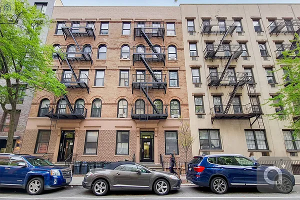 Rented by MAPT Residential LLC | media 24