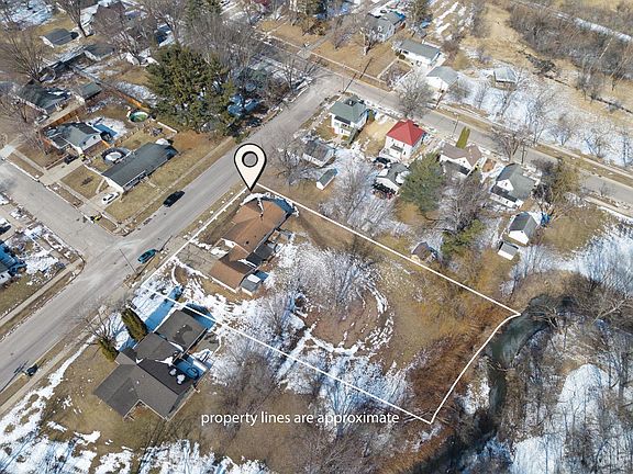 3rd image of 302 North Preston Avenue