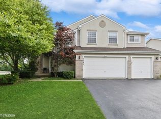 2241 Avalon Ct S, Buffalo Grove, IL