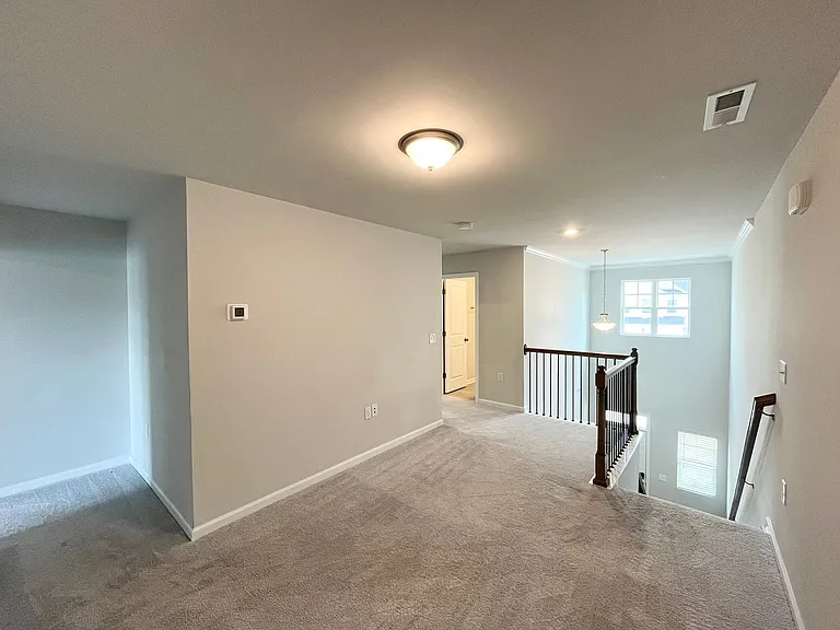 812 Cainhoy Ct — Photo 15