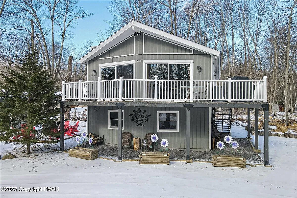 414 Berry Ln photo 1