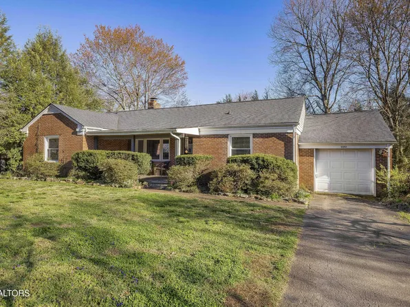 3352 Kenilworth Ln, Knoxville, TN 37917