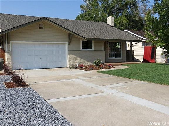 2nd image of 3751 Lusk Dr