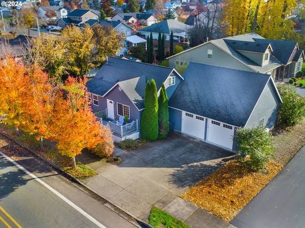 15096 Glen Oak Rd, Oregon City, OR 97045