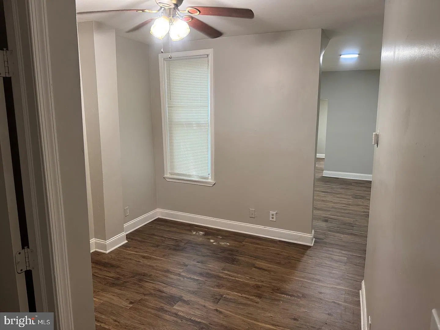3 bed, 1.5 bath, 1150 sqft, $1,850 — Photo 3