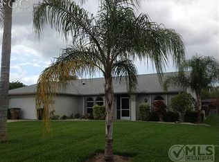 3804 SE 2nd Pl, Cape Coral, FL 33904
