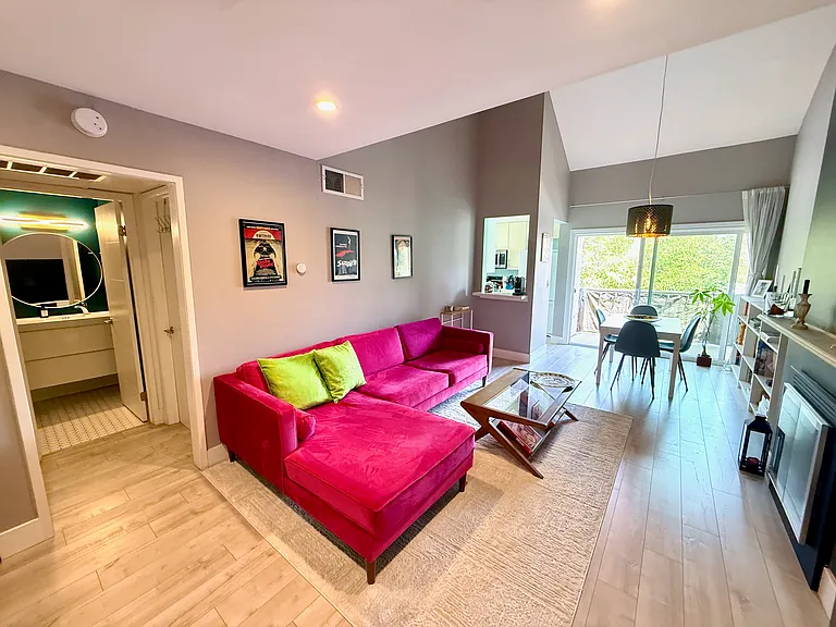 14302 Summertime Ln — Photo 3