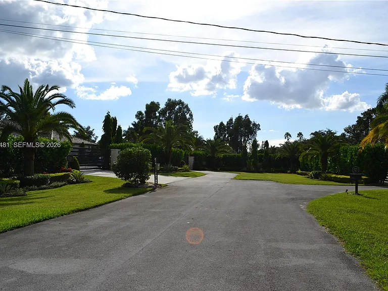 5425 SW 190th Ave — Photo 46