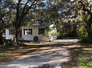 4916 W Strawberry Ln, Homosassa, FL 34446
