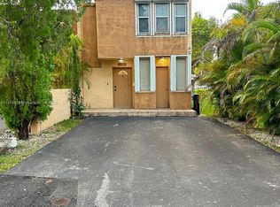 14057 SW 66th Ter, Miami, FL 33183