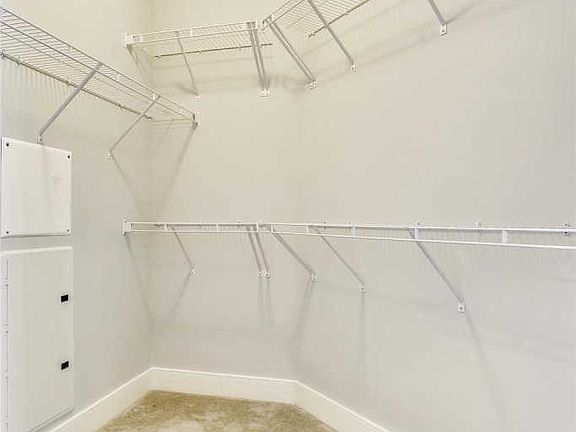 2nd image of 2907 Bleeker St Unit 201