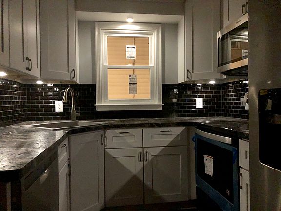 Kitchen - LED task lighting 