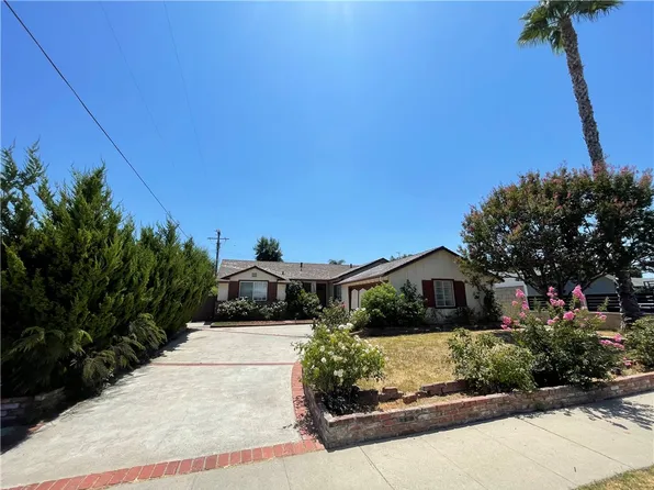 23032 Hamlin St, West Hills, CA 91307