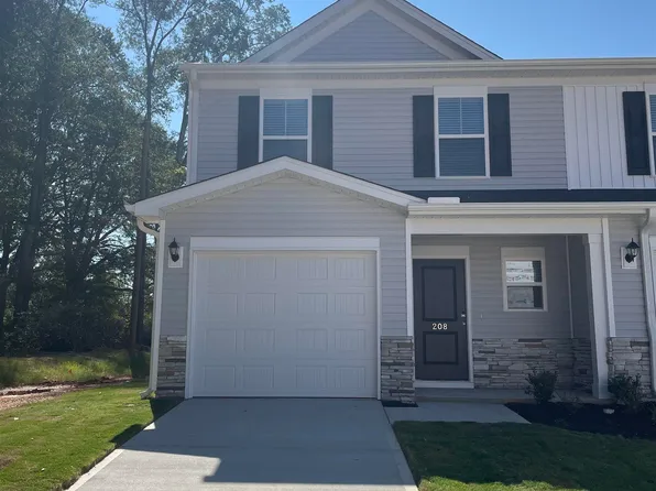 208 Kai Trl, Fountain Inn, SC 29644