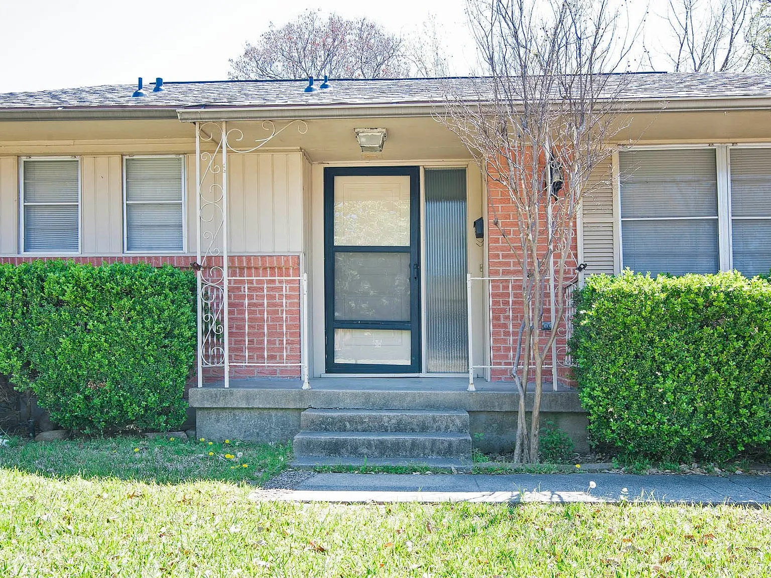 3 bed, 2.0 bath, 1500 sqft, $2,500 — Photo 3