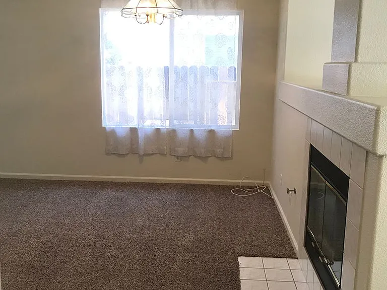 3008 Mallorca Ln — Photo 6
