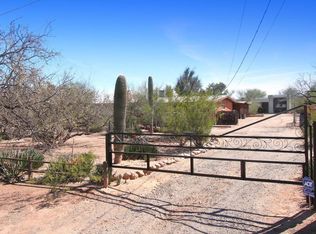 1630 E Greenlee Rd, Tucson, AZ 85719