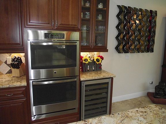 5th image of 2356 NW Waterbury Street #34