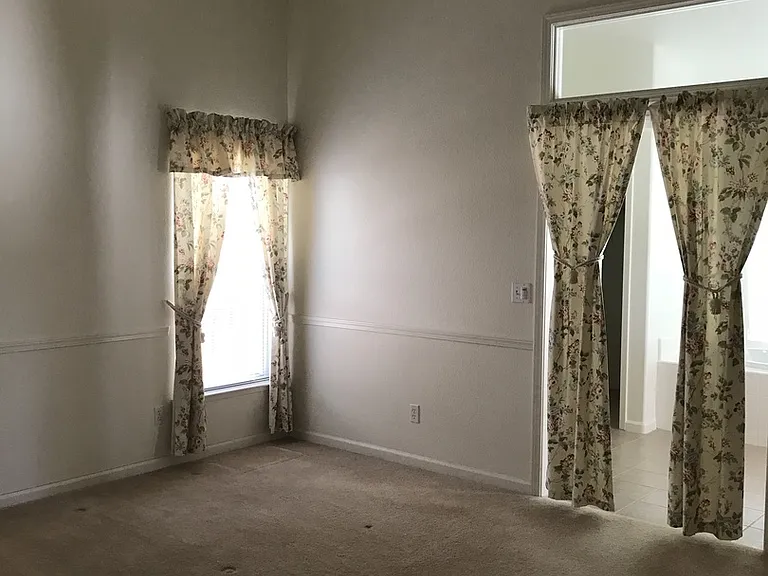 3205 W Connelly Ave — Photo 10