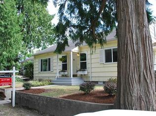 8600 SW 10th Ave, Portland, OR 97219