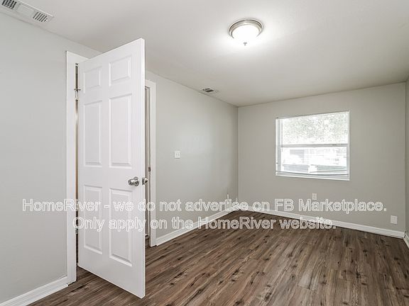 3rd image of 3011 Star St
