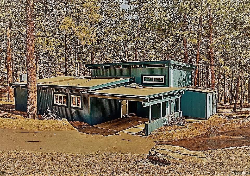 2nd image of 4180 Aspen Ln