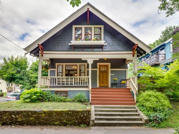 2507 NE 7th Ave
