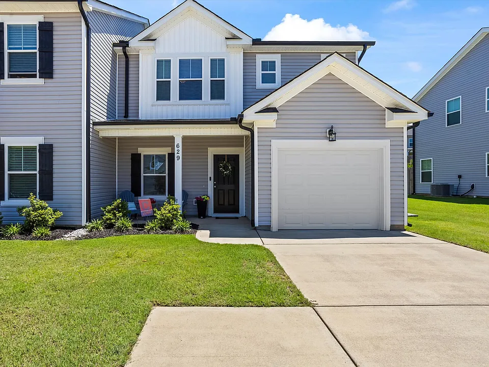 629 Hampton Dr