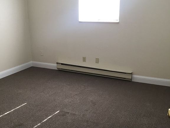 5th image of 5 Village Dr APT 4