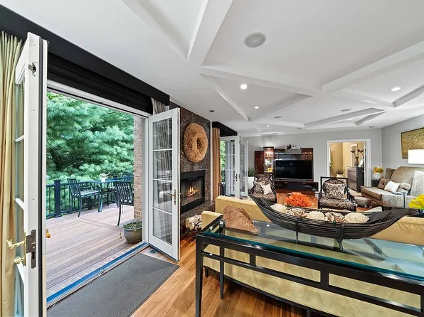 3 Clifton Ct, Baltimore, MD 21208