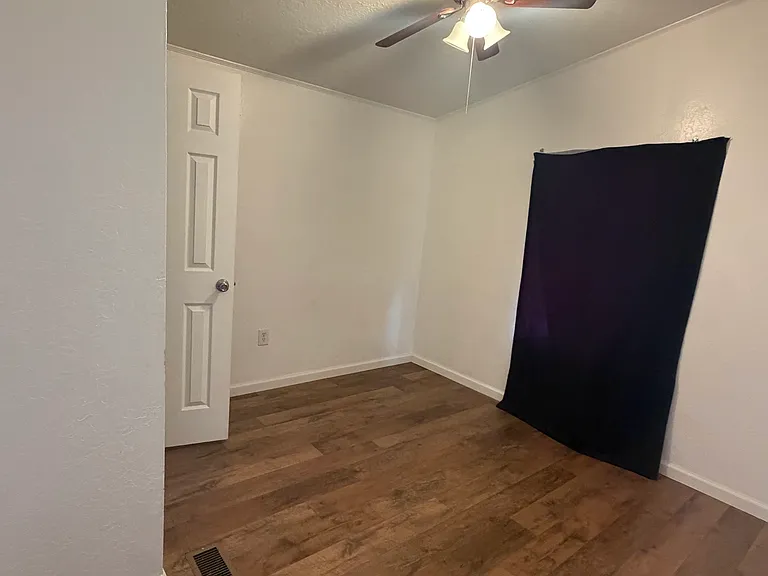 23 Paradise Ave — Photo 17