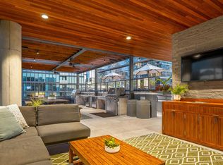 Marlowe, Chicago, IL 60654