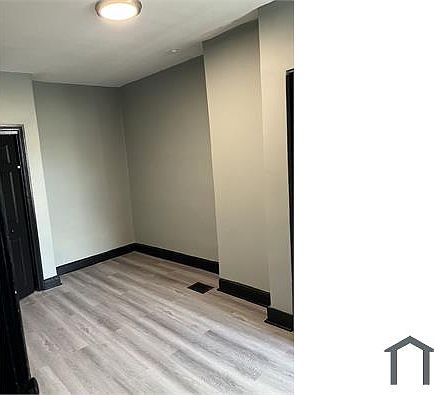 4th image of 3025 W Dakota St
