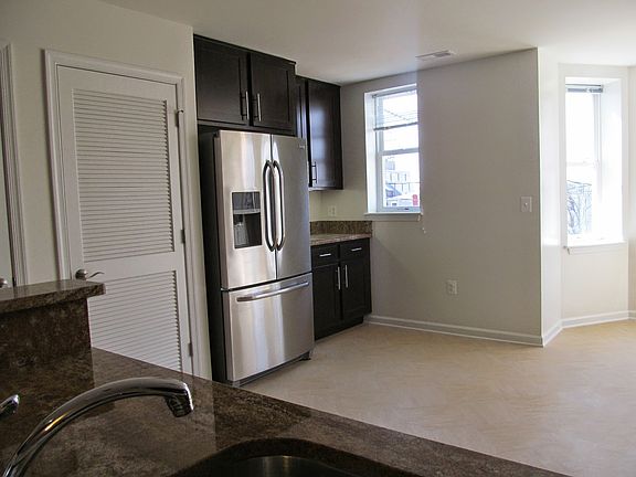3rd image of 2030 N Calvert St #2