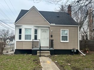 15801 Maddelein St, Detroit, MI 48205
