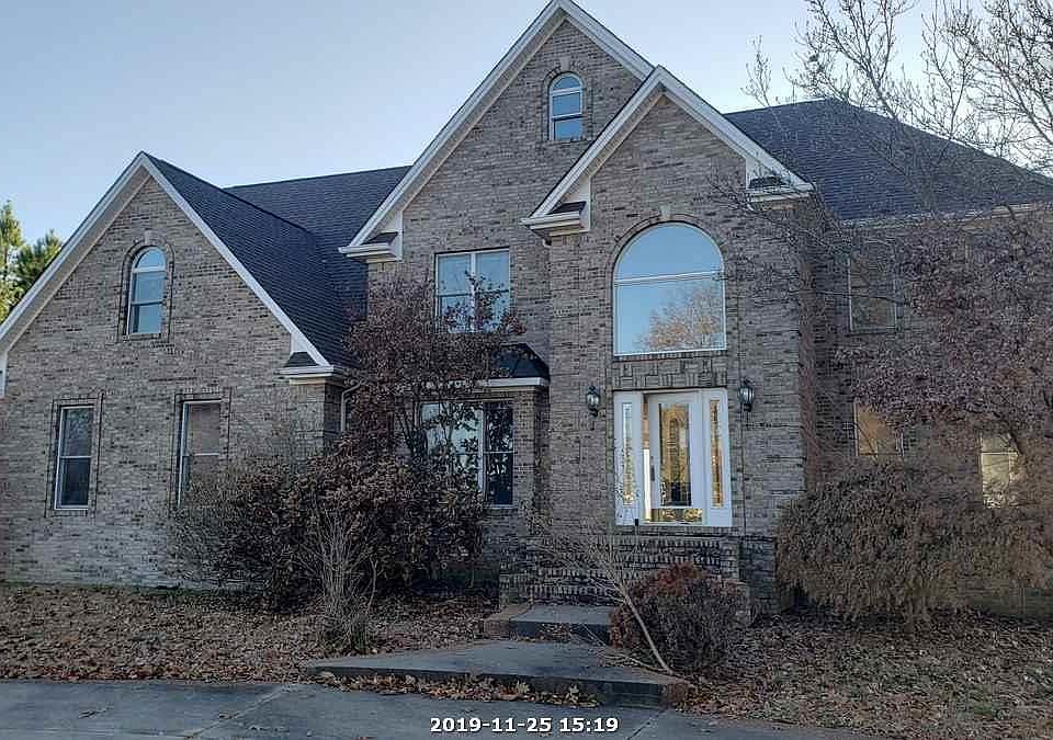 1st image of 1055 Ashley Dr