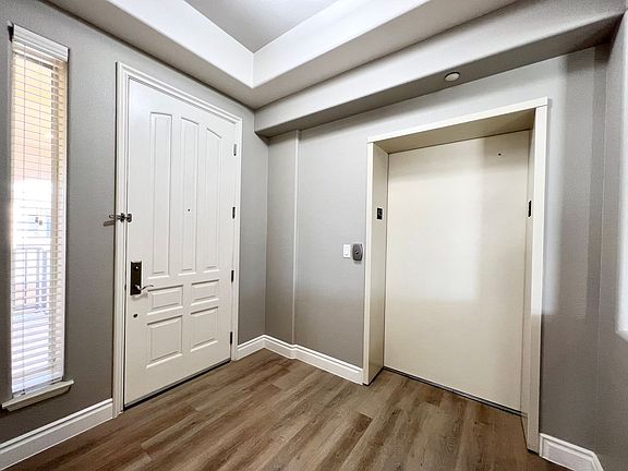 3rd image of 9207 Tesoras Dr Unit 402