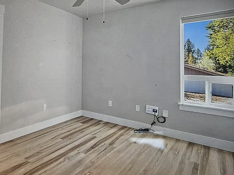 1718 N Solomon Ct — Photo 14