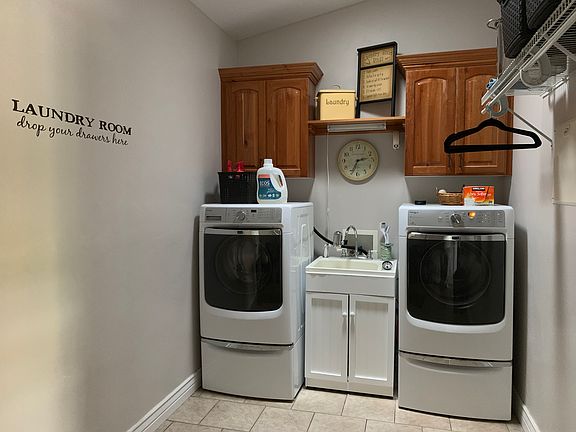 Laundry Room 1