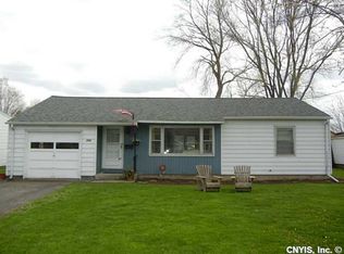 209 Hoover Dr, Syracuse, NY 13205