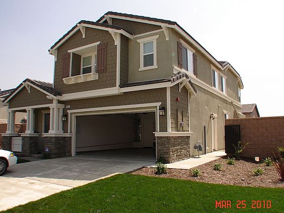 3rd image of 15377 Knollview Pl
