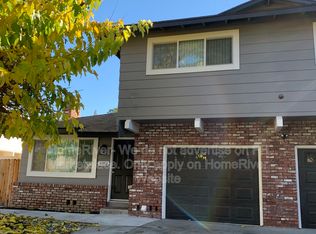1082 43rd Ave, Sacramento, CA 95822