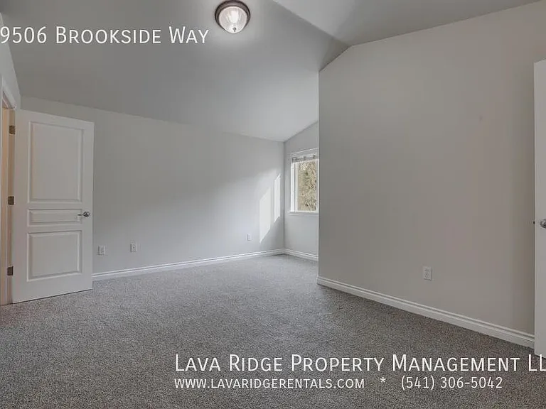 19506 Brookside Way — Photo 13