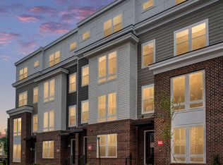 10584 Northfax St, Fairfax, VA 22030
