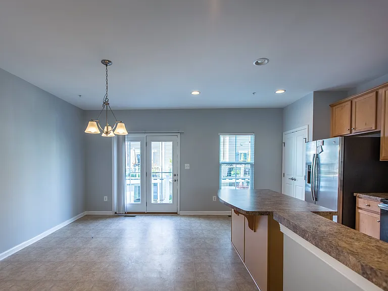 8214 Seaworthy Way — Photo 4