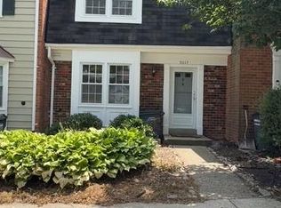 5017 Head Ct, Fairfax, VA 22032