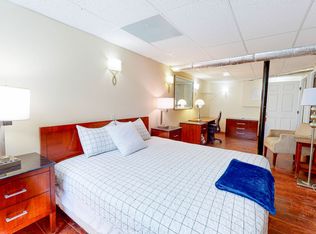 1132 Helmer Rd ROOM 7, Riverdale, GA 30296