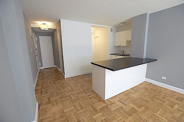 Rented by Botensten Properties International | media 4